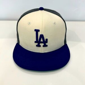 New Era Los Angeles Dodgers fitted. Size 7 3/8